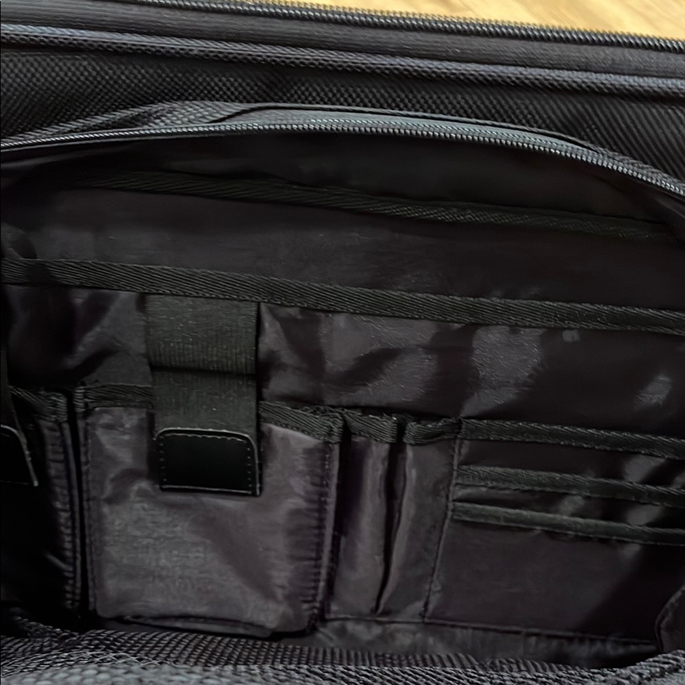 Dell Computer Briefcase - Picture 2 of 14